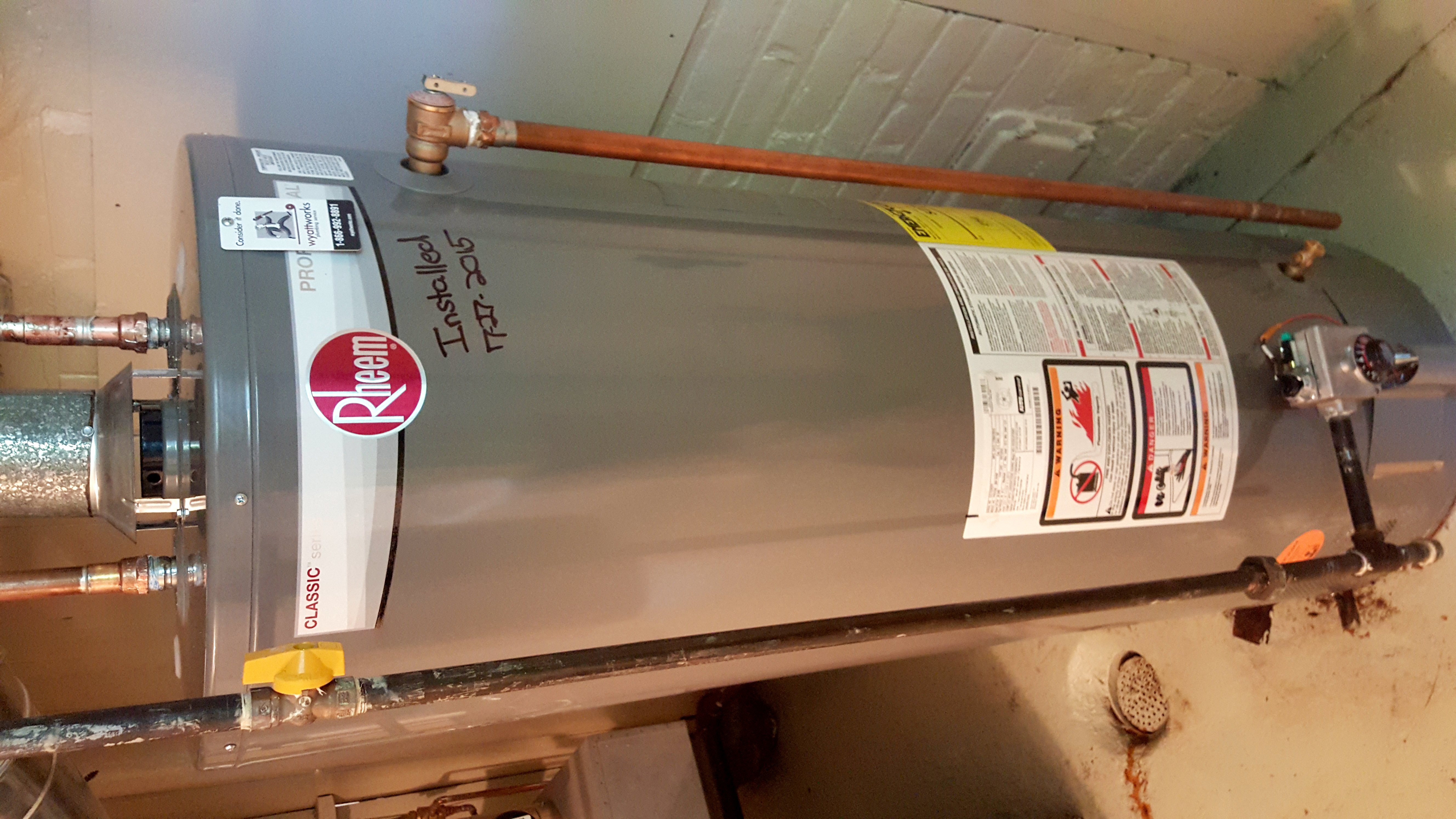 Instalación de un termo eléctrico